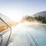 Loewe Dolomites