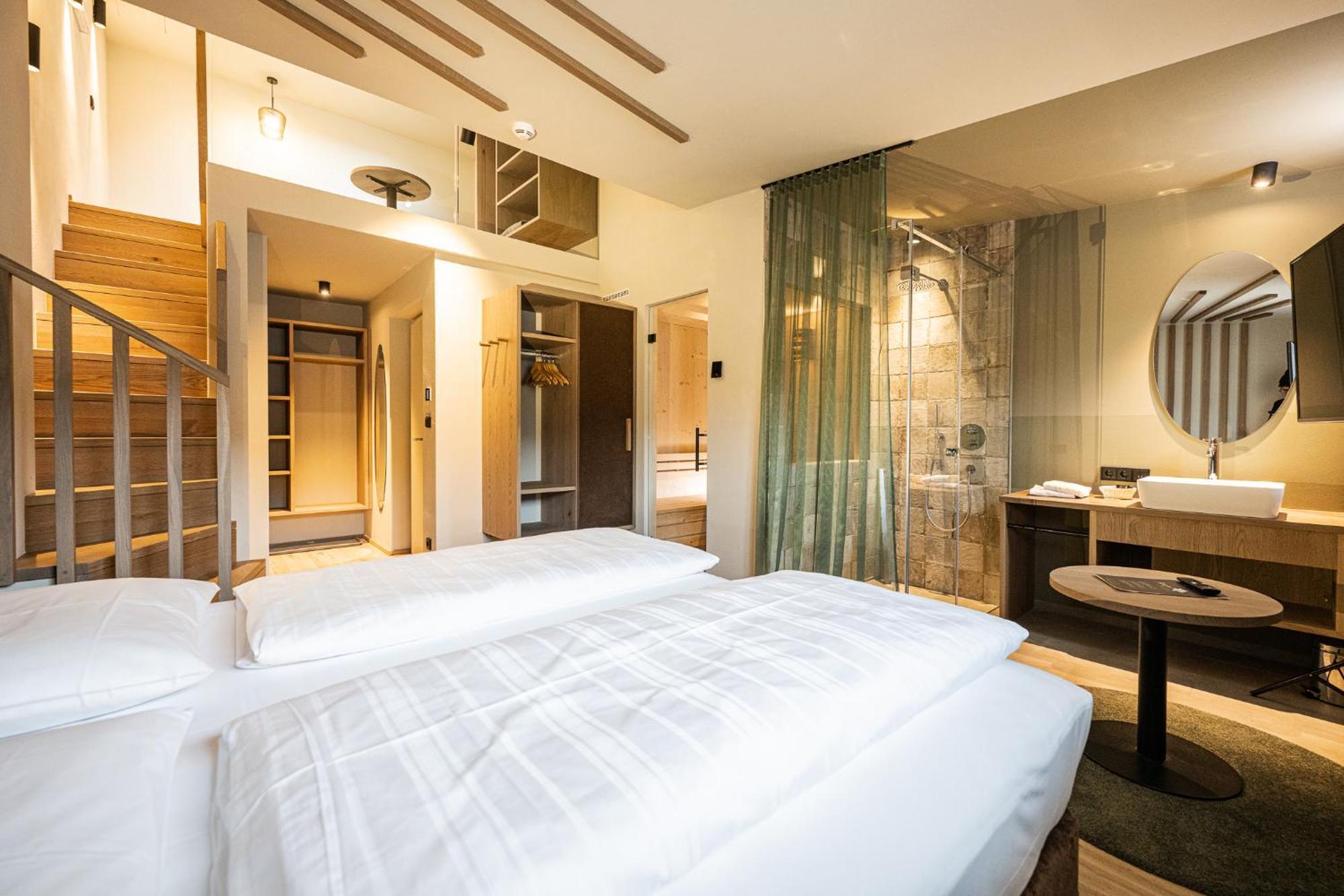 Loewe Dolomites Hotel San Candido