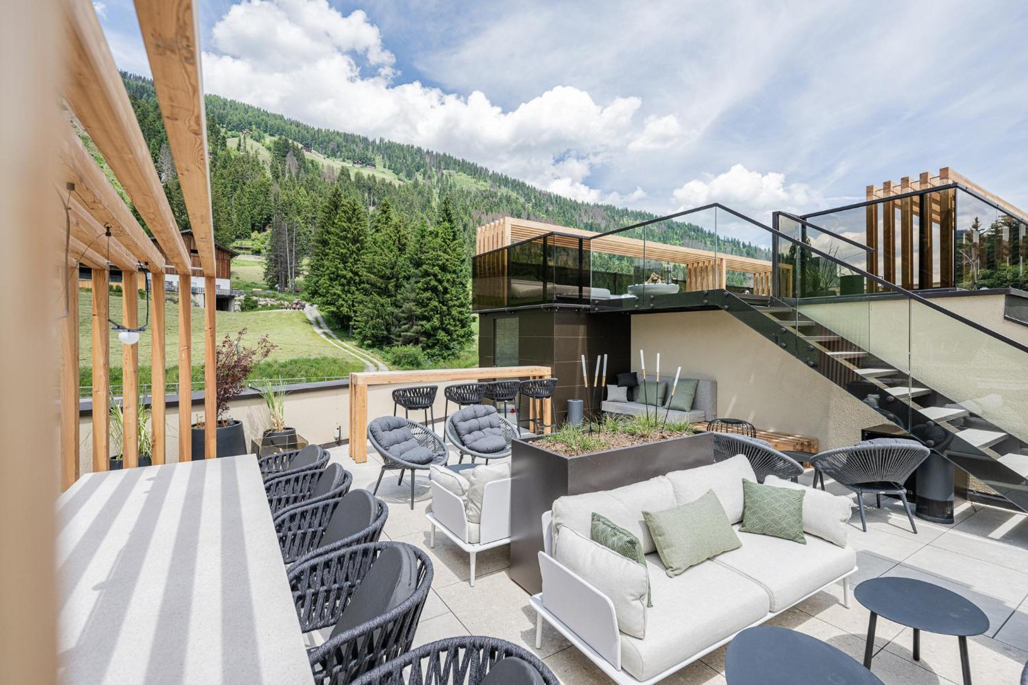 Loewe Dolomites 3* San Candido